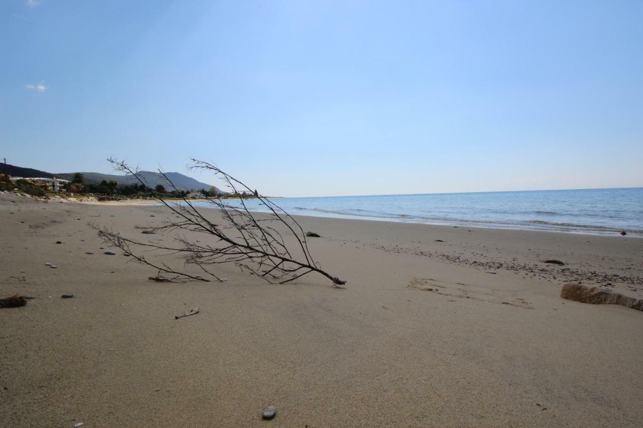 Kariani Beach Apartment Ngoại thất bức ảnh